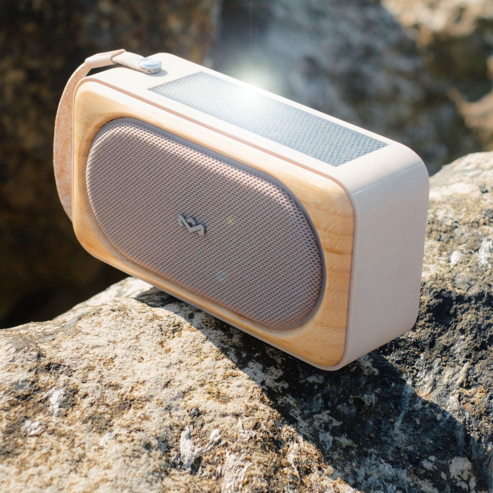 HOUSE OF MARLEY ROOTS SOLAR TRUE WIRELESS CREAM - Slika 3