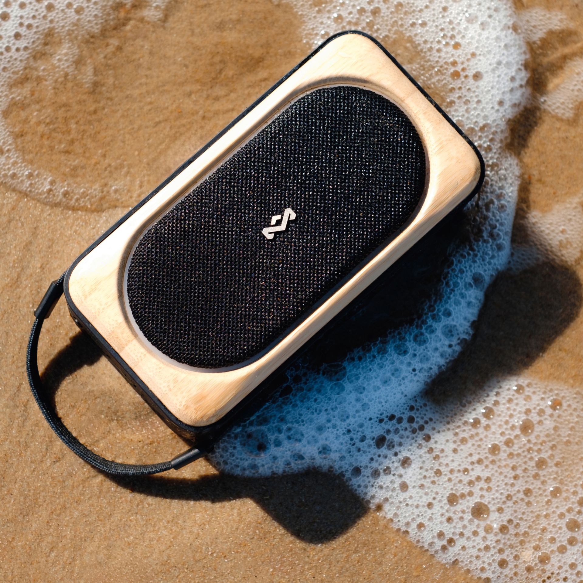 HOUSE OF MARLEY ROOTS SOLAR TRUE WIRELESS SIGNATURE BLACK - Slika 4