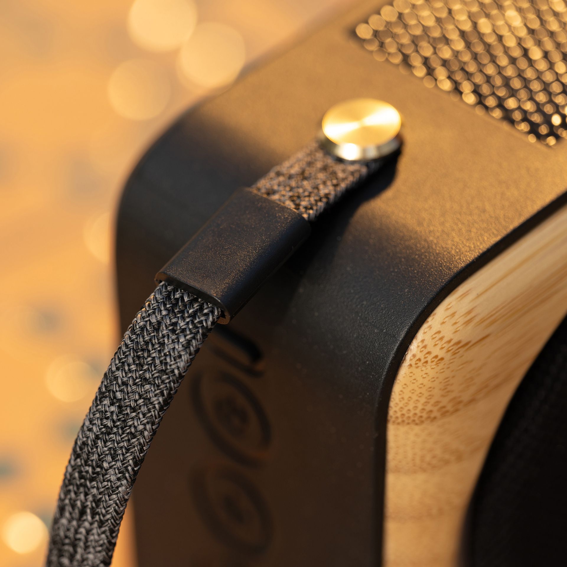 HOUSE OF MARLEY ROOTS SOLAR TRUE WIRELESS SIGNATURE BLACK - Slika 7