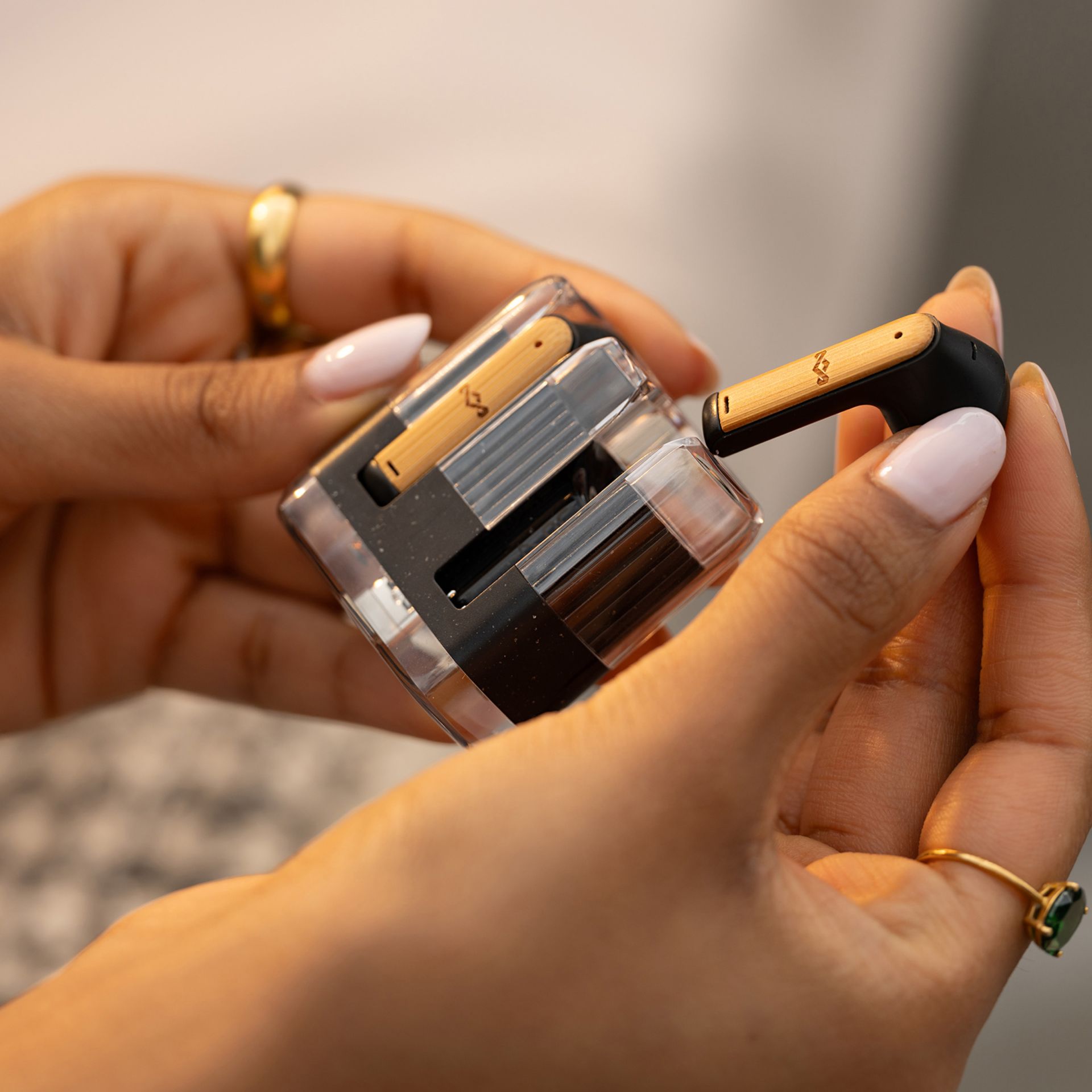 HOUSE OF MARLEY ZION TWS EARPHONES SIGNATURE BLACK - Slika 8