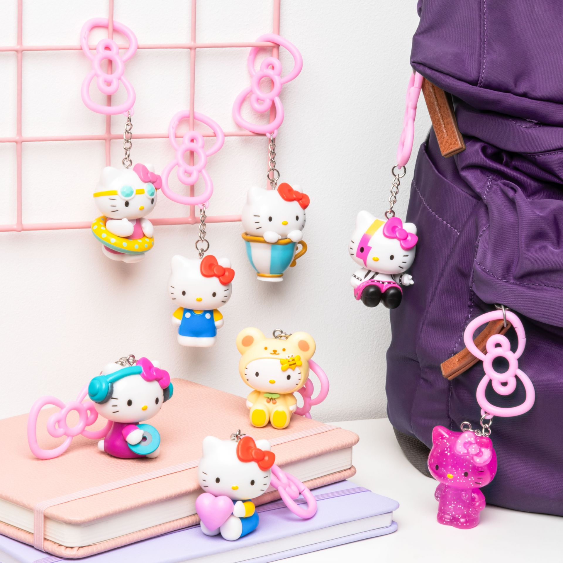 PALADONE Hello Kitty backpack buddies privjesak - Slika 2