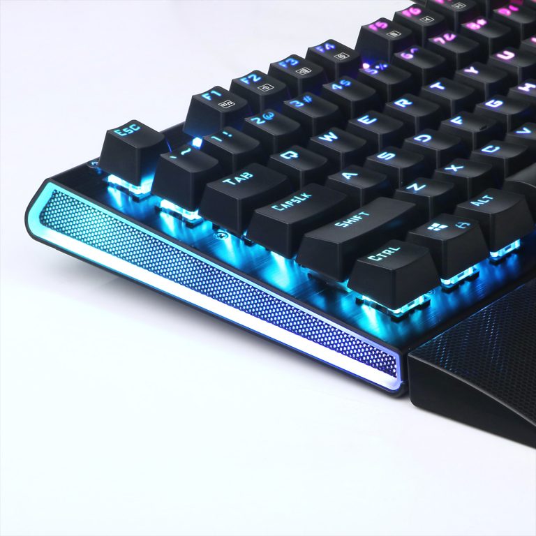 KEYBOARD - REDRAGON ARYAMAN K569 RGB MECHANICAL RED SWITCH - Slika 7